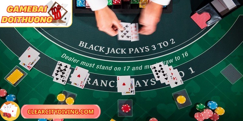 Người chơi cần tạo ra tổng điểm cao nhưng không vượt quá 21